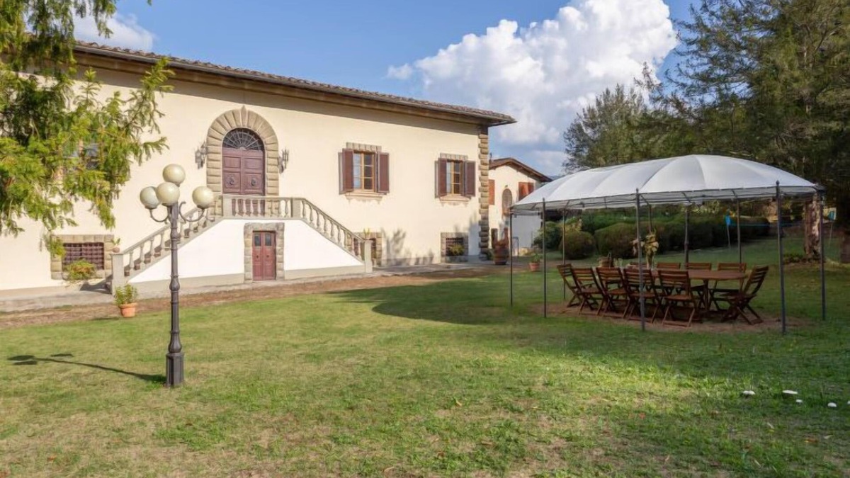 Vicchio House | Villa Isabella by Interhome