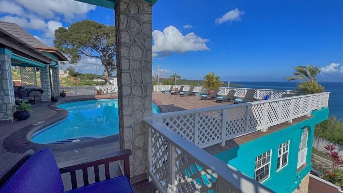 Discovery Bay Villa | Villa Isabella Discovery Bay