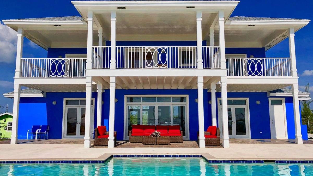 Cockburn Town Villa | Villa Isoela.YOUR EXCLUSIVE corner of PARADISE (Brand New BEACHFRONT villa)