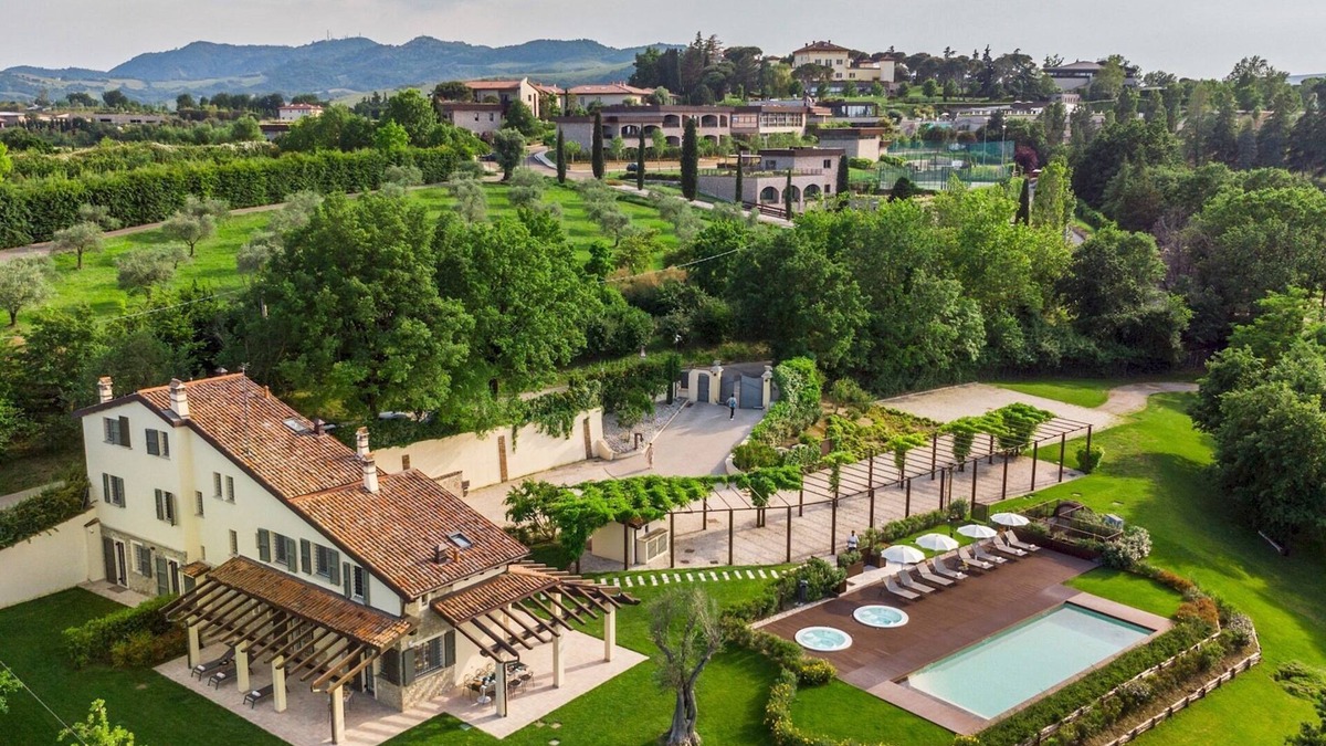 Varignana Villa | Villa Pergola 8, Emma Villas