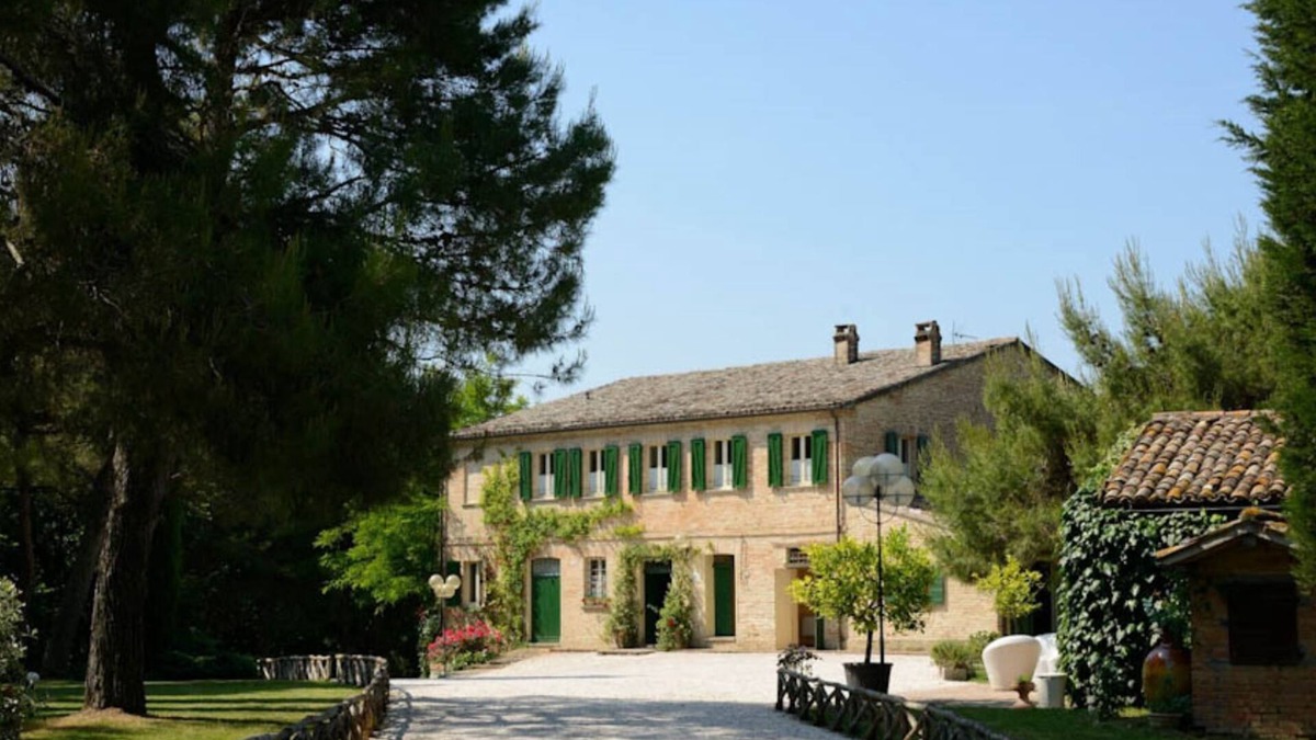 Rupoli Villa | VILLA DEL TOMBOLO - VILLA DEL TOMBOLO VILLA + CASOLARE