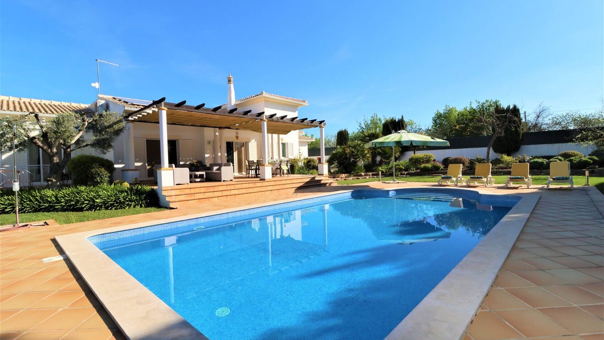 Boliqueime Villa | Villa Joia - 3 Bedroom Villa with Swimming pool in Boliqueime - Algarve