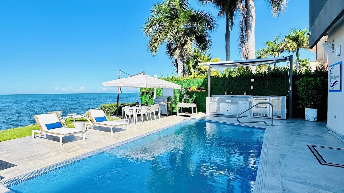 Miradero Villa | VILLA JOYUDA