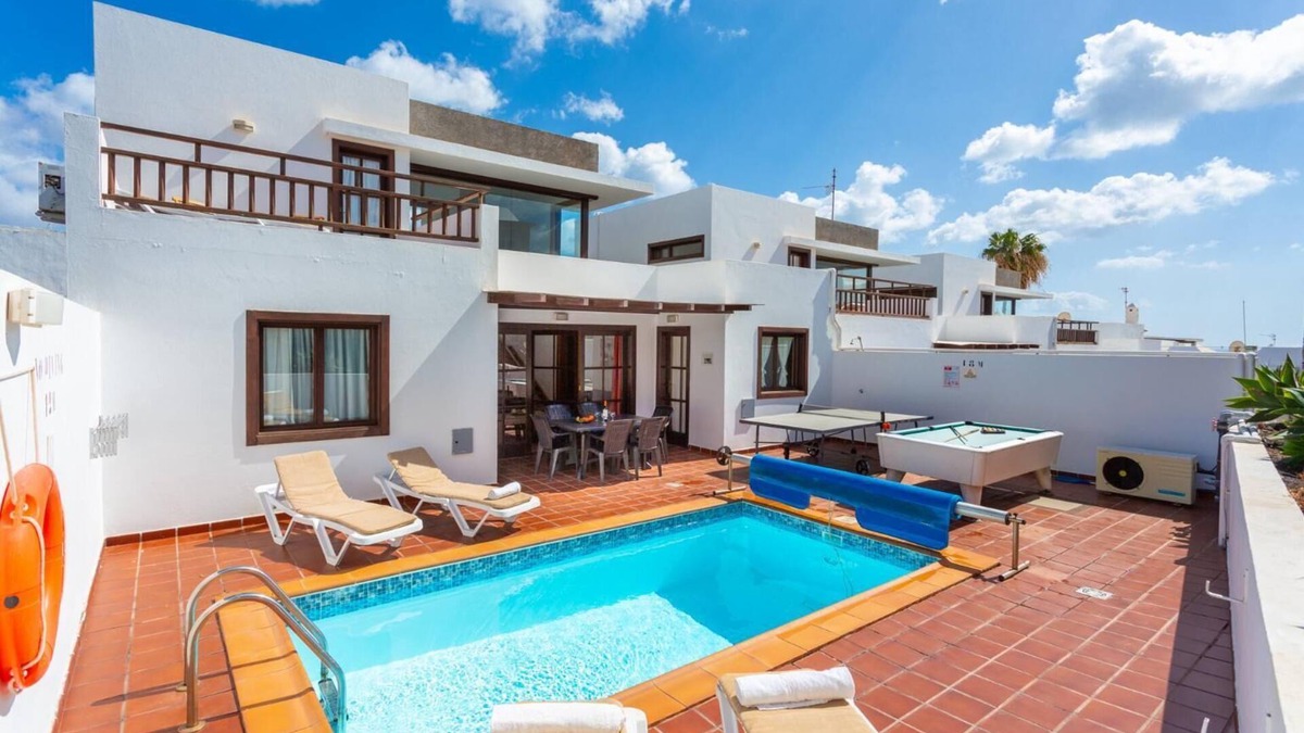 Los Mojones Villa | Villa Julianne 4 - Three Bedroom Villa, Sleeps 6