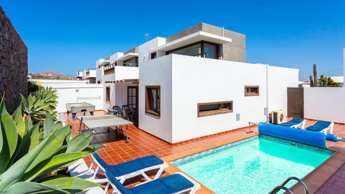 Los Mojones Villa | Villa Julianne 2 - Three Bedroom Villa, Sleeps 6