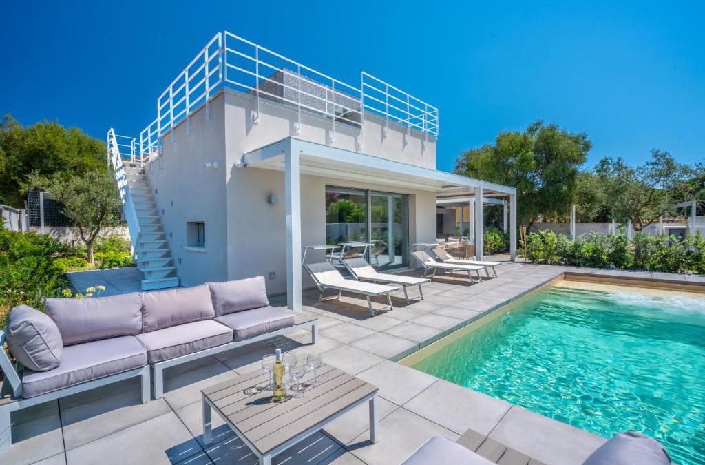 Villasimius Villa | Villa Kòsmos - Piscina e Giardino - Villasimius