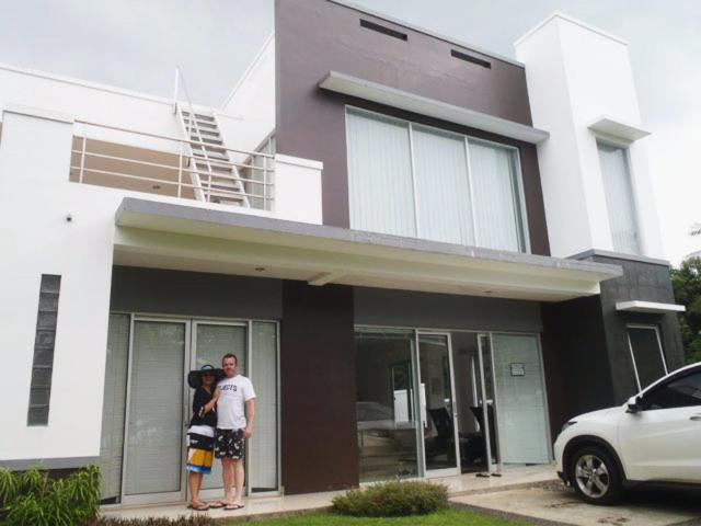 Tanjungjaya Villa | Villa Kaca
