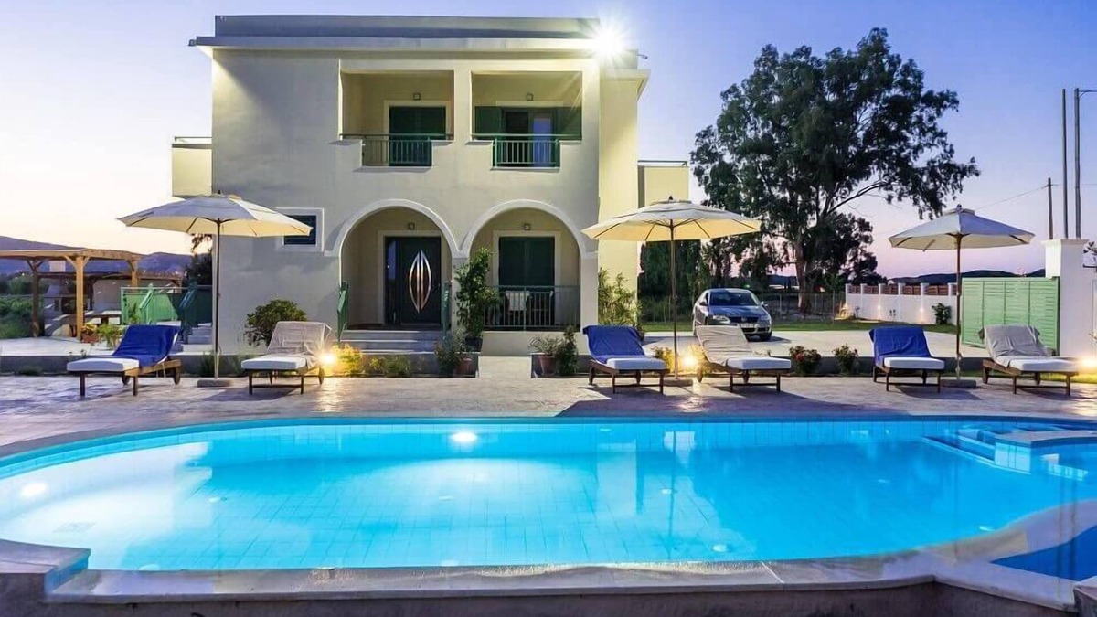 Gaitanion Villa | Villa Kampos