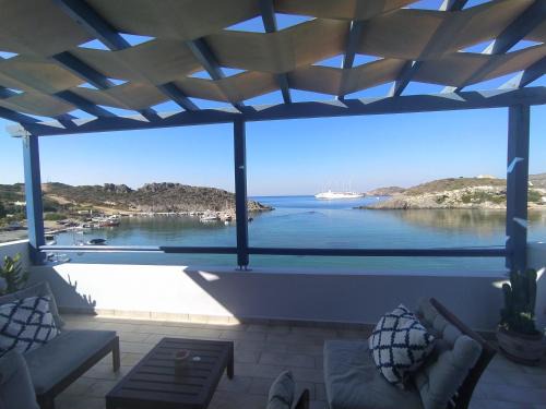 Kithira Villa | Villa Kapsali
