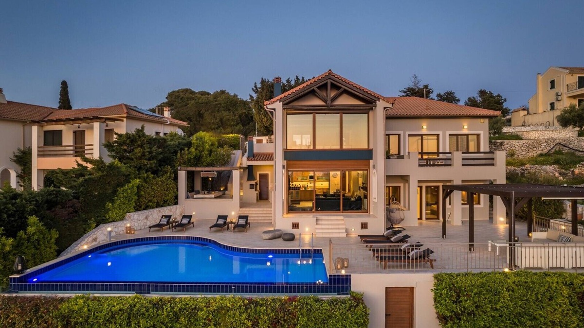 Antipata House | Villa Karmaniolos