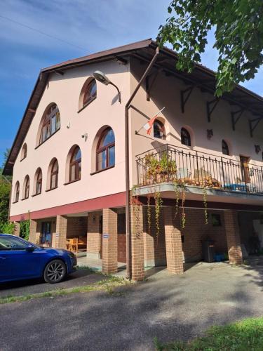 Skierniewice Apartment | Villa Kasztanowa