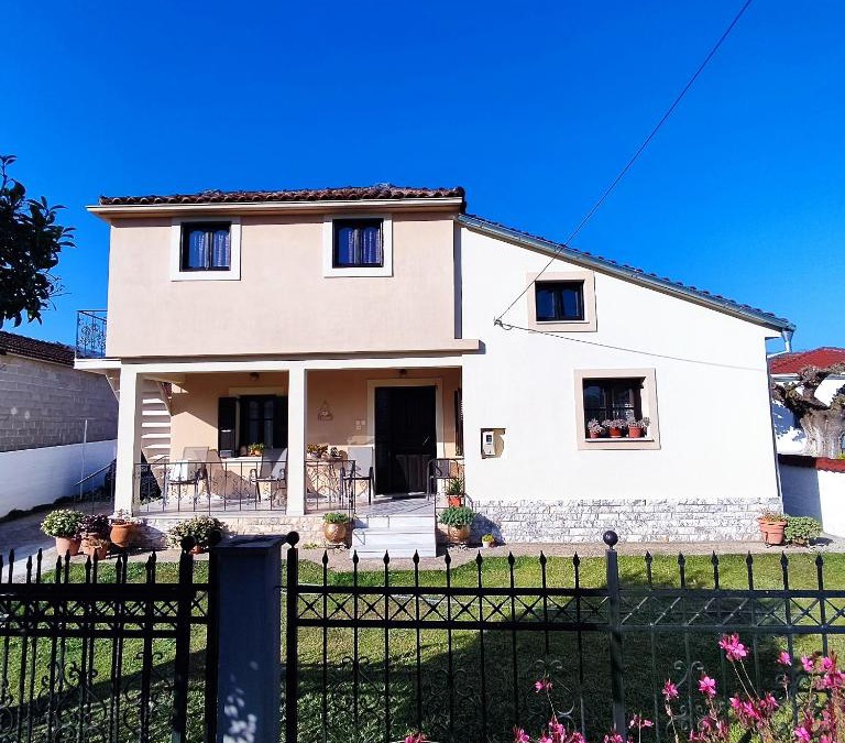 Gomfoi Villa | VILLA KATERINA
