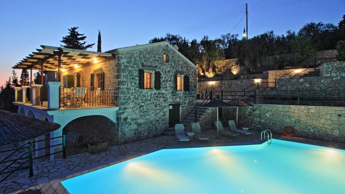 Vlachopoulatika Villa | Villa Katerini in Paxi