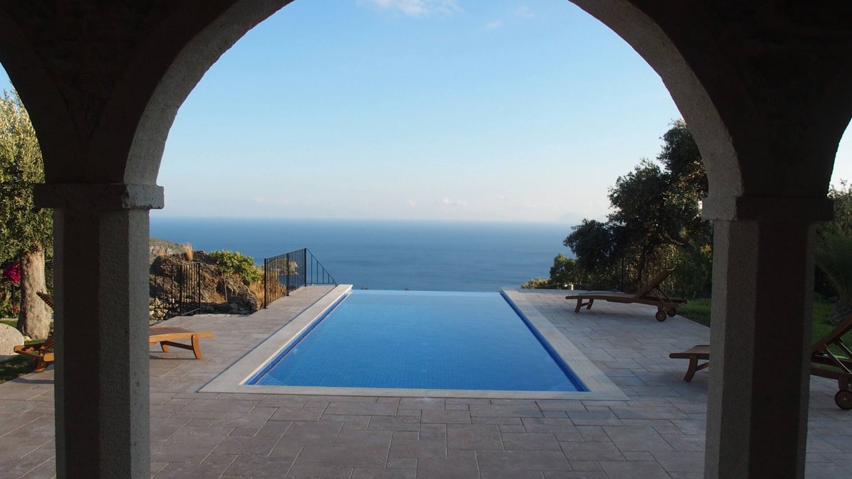 Mesudiye Villa | Villa Kaya Mesudiye - A country house with stunning sea views