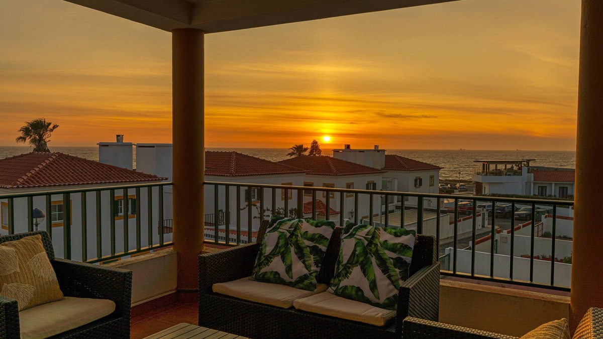 Porto Covo Villa | Villa 'Kethellen' with Sea View, Private Terrace and Wi-Fi