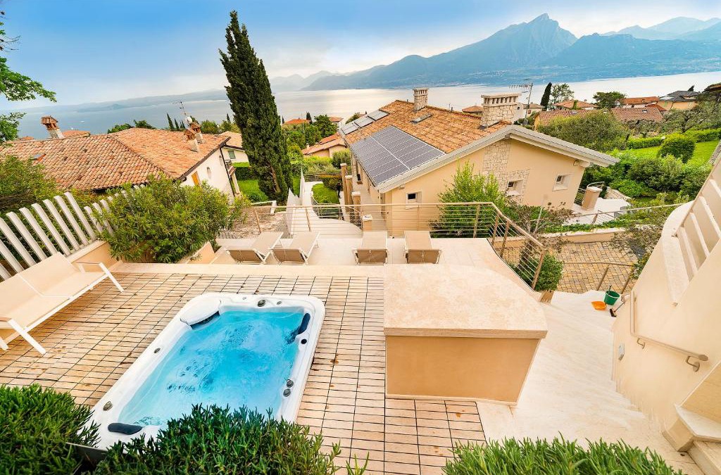 Albisano Apartment | Villa Kiara