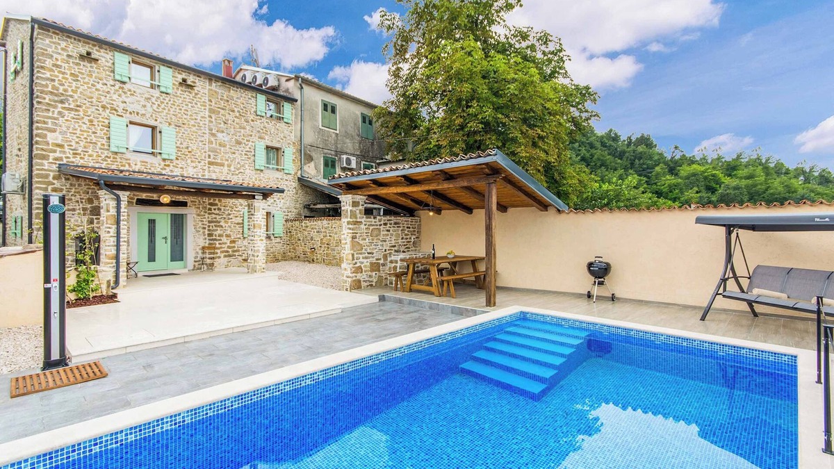 Sveti Bartol Villa | Villa Kiara - Three Bedroom Villa, Sleeps 6