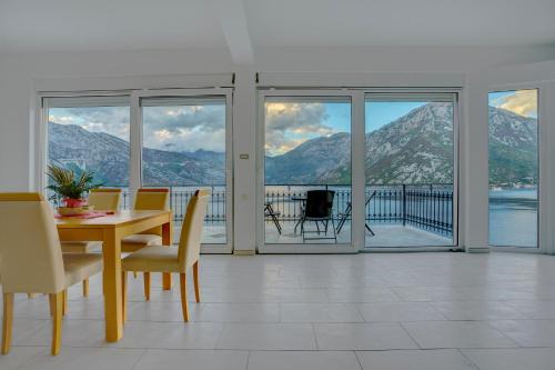 Donja Kostanjica Villa | Villa KOSTA