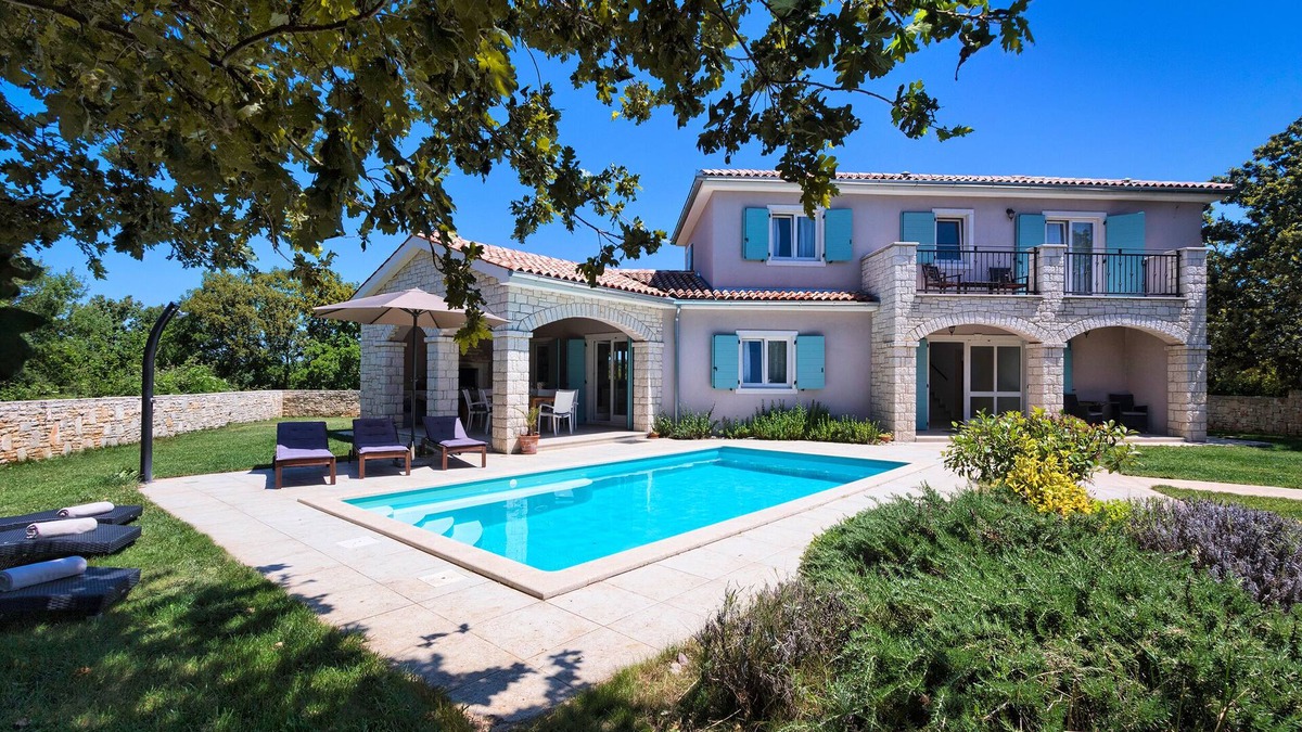 Krmed Villa | Villa Krmed