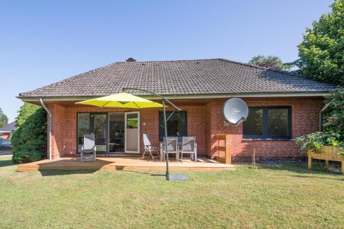 Husum House | Villa Lütt-KEINE MONTEURE-