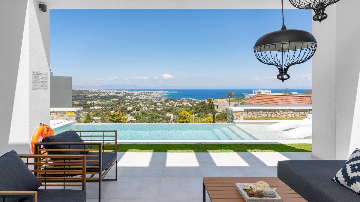 Kallithea Villa | Villa La Bianca
