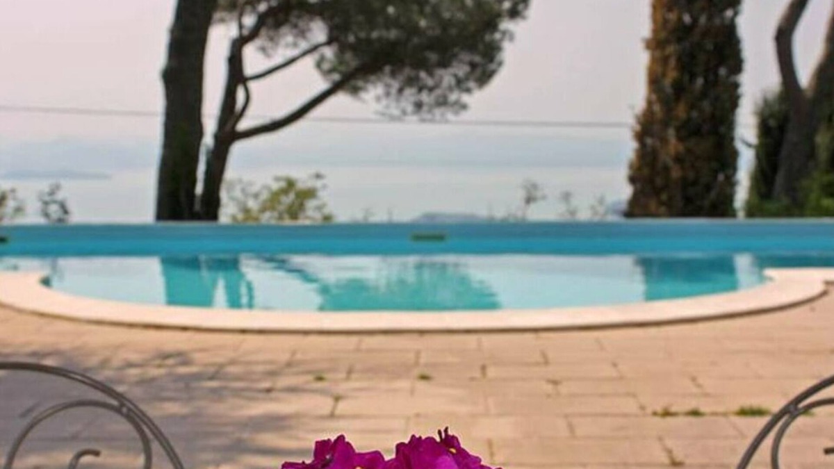 Lisciano Niccone Hotel | Villa la Cima