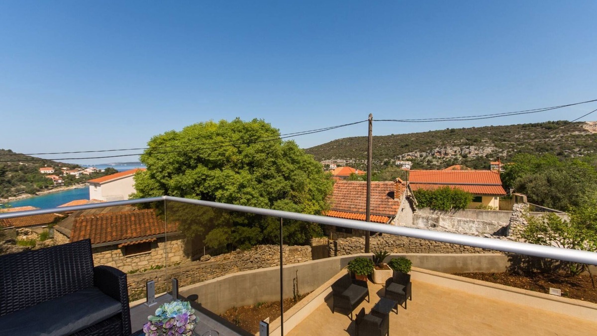 Veliki Drvenik Apartment | Villa LA-Comfort One Bedroom Apartment with Sea View Terrace 1