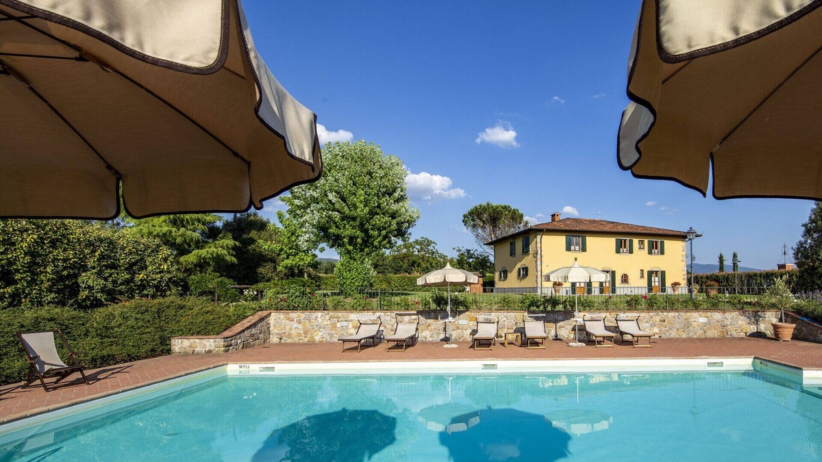 Poppi Villa | Villa la Cornice - Homelike Villas