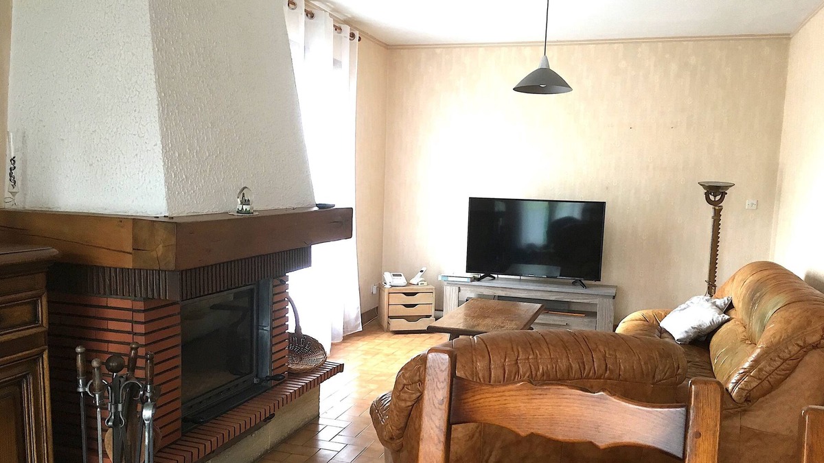 Saint-Denis-les-Bourg Villa | VILLA LA BELLE BRESSANE