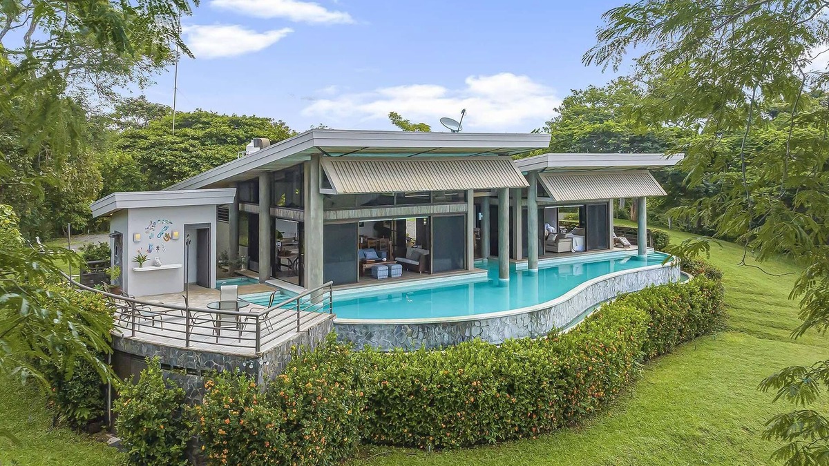 Tarcoles Villa | Villa La Loma, Oceanview, Private Pool and AC!