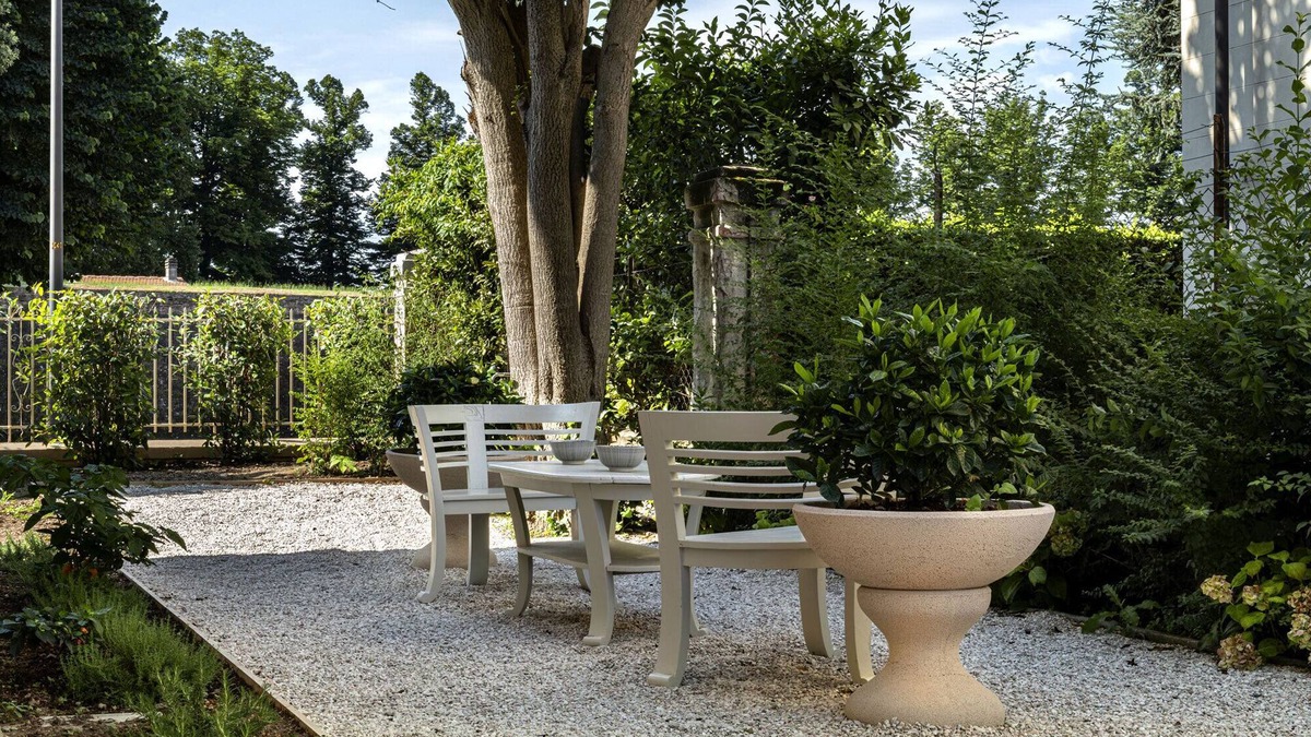 Lucca Historical Center Bed & Breakfast | Villa La Tuia B&B