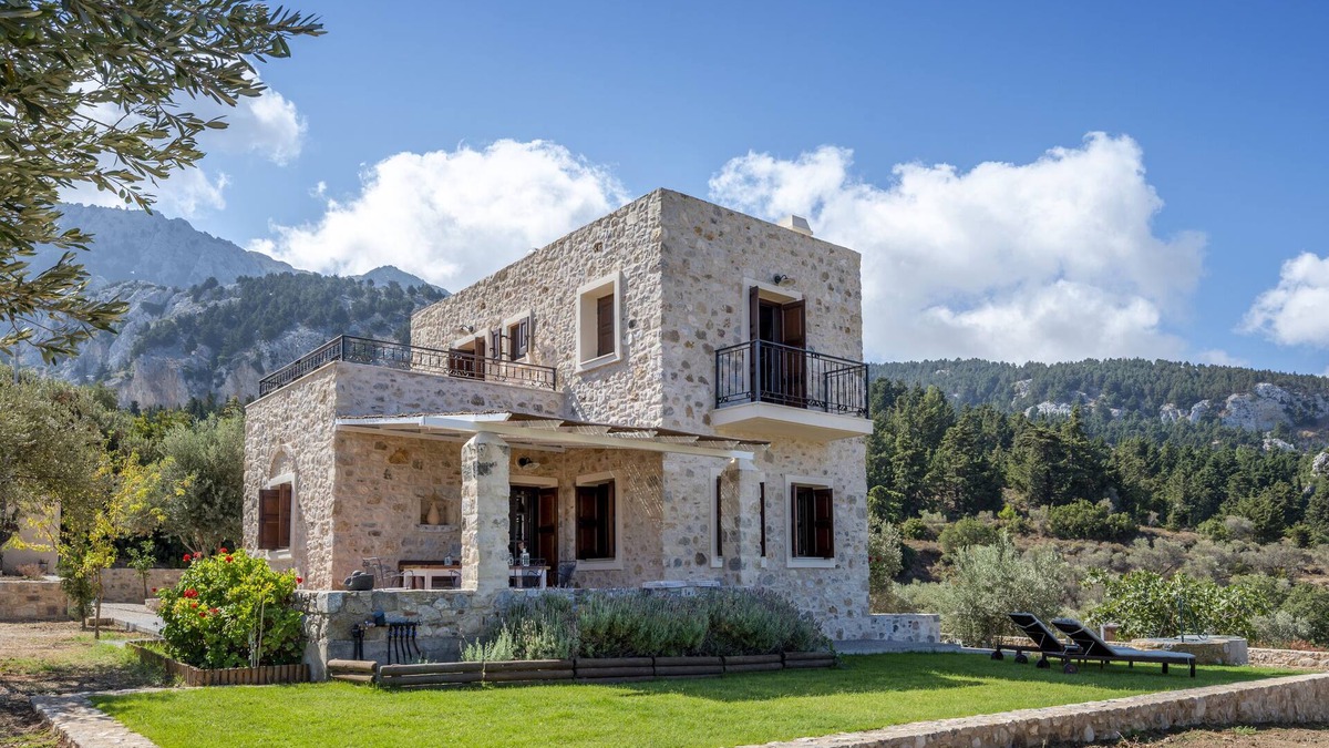 Lagoudi Zia Villa | Villa Lagoudi Stone House