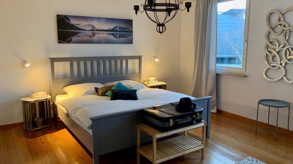 Metzingen Apartment | Villa Landenberger Metzingen near Outlet City Apartment Christian