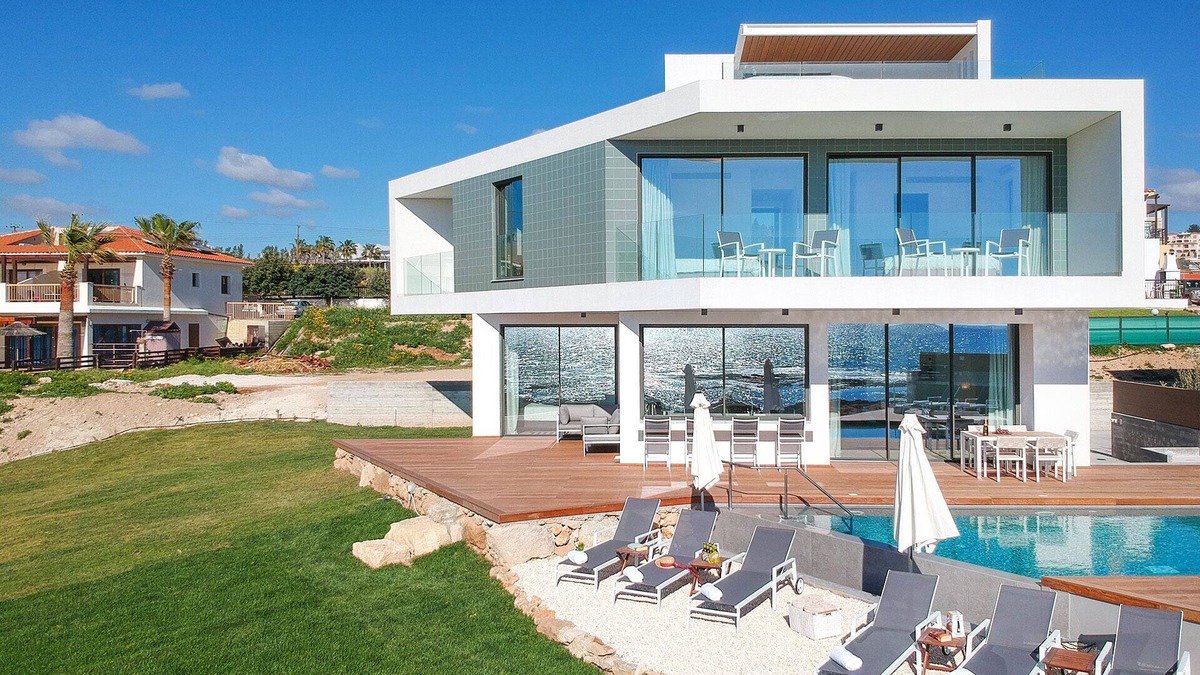 Kissonerga Villa | VILLA LARA - BEACH FRONT, HEATED POOL, HOT TUB, WALK TO RESTAURANTS/BARS
