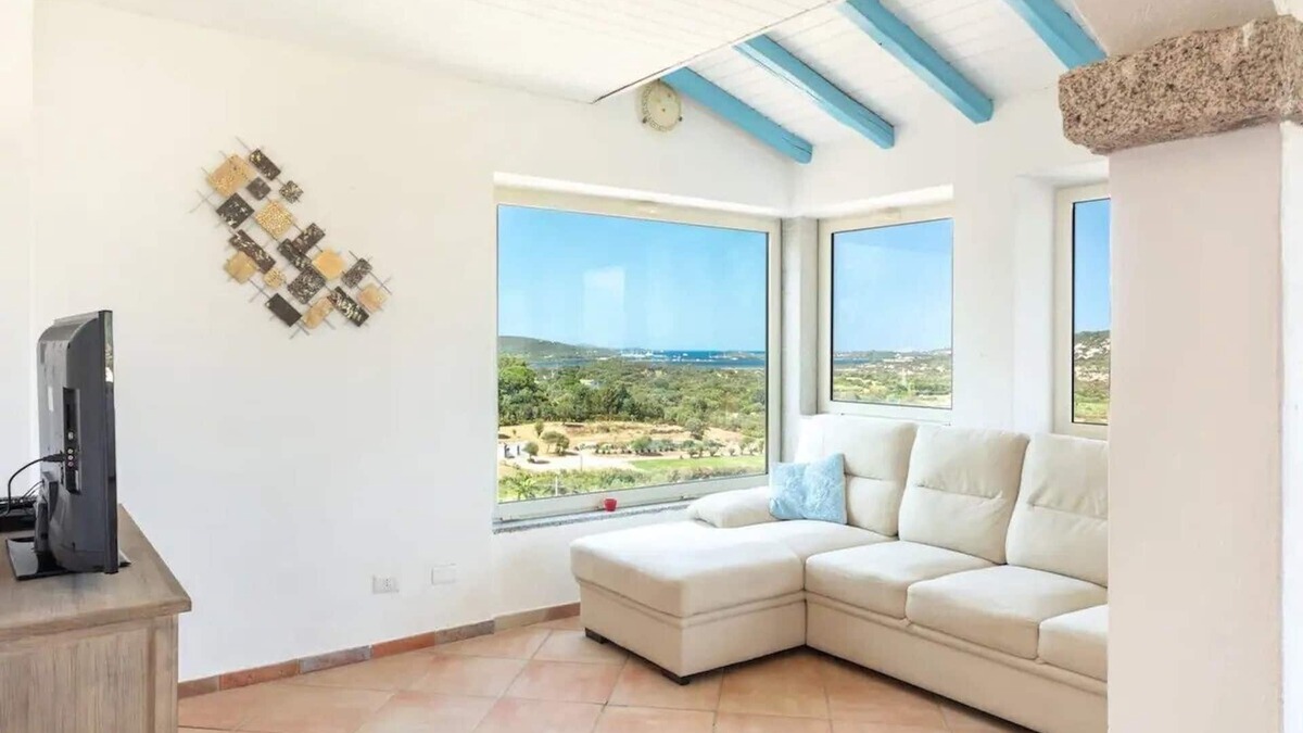 Olbia Villa | Villa Lara with splendid sea view in the gulf of Porto Rotondo