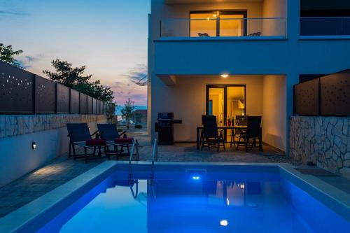 Milcetici Villa | Villa Larus