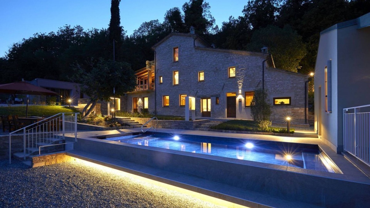 Arcevia Villa | Villa le Moie by MMega