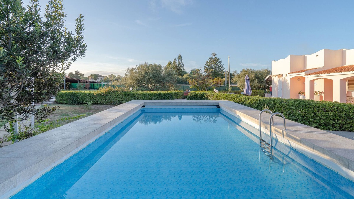 Plemmirio Villa | Villa 'Leale Plemmirio' with Private Pool, Wi-Fi and Air Conditioning
