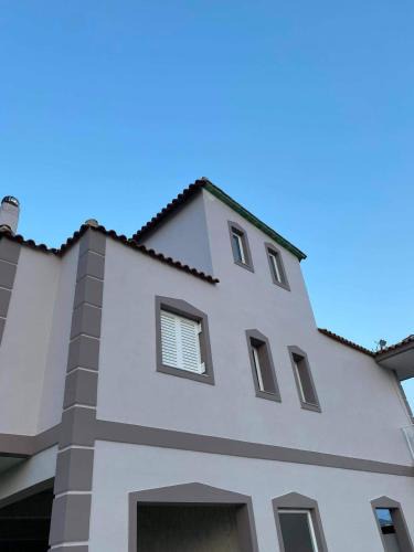 Delvine Villa | Villa Lediana
