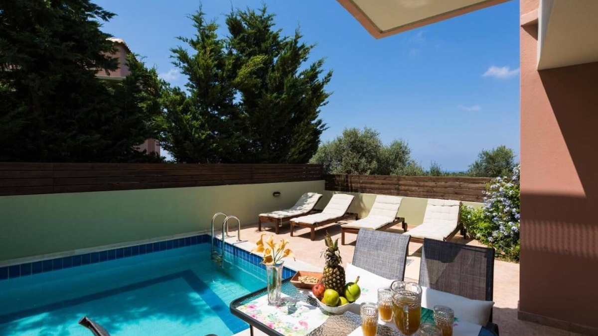 Loutra Villa | Villa Lefka,private pool, BBQ,views to Aegean sea!