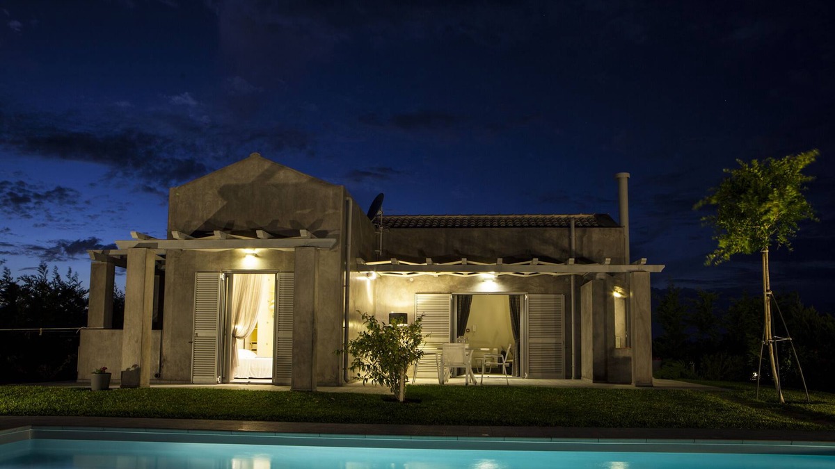 Svoronata Villa | VILLA LEFTERAKIS - LUXURY VILLA WITH PRIVATE POOL