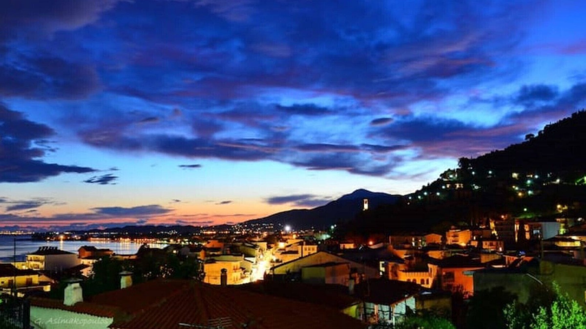 Gefira Mpania Villa | Villa Lepanto(3 bdrm-3 wc, parking, central-quiet)