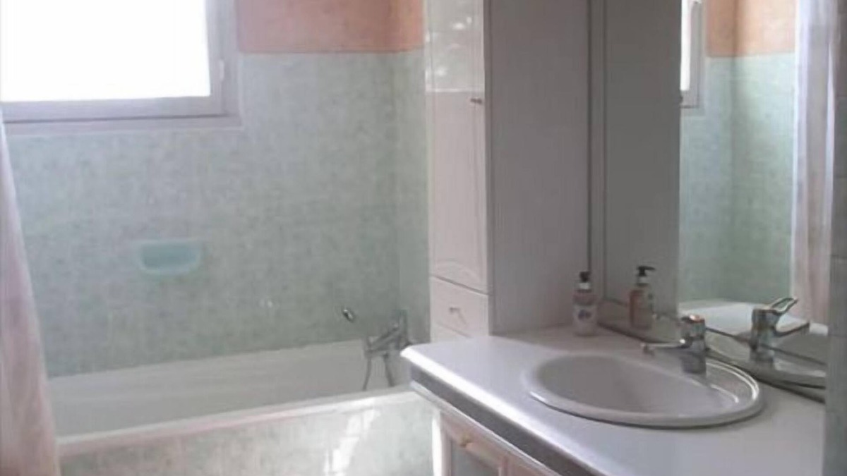 Charnay-les-Macon Villa | Villa LePerthuis