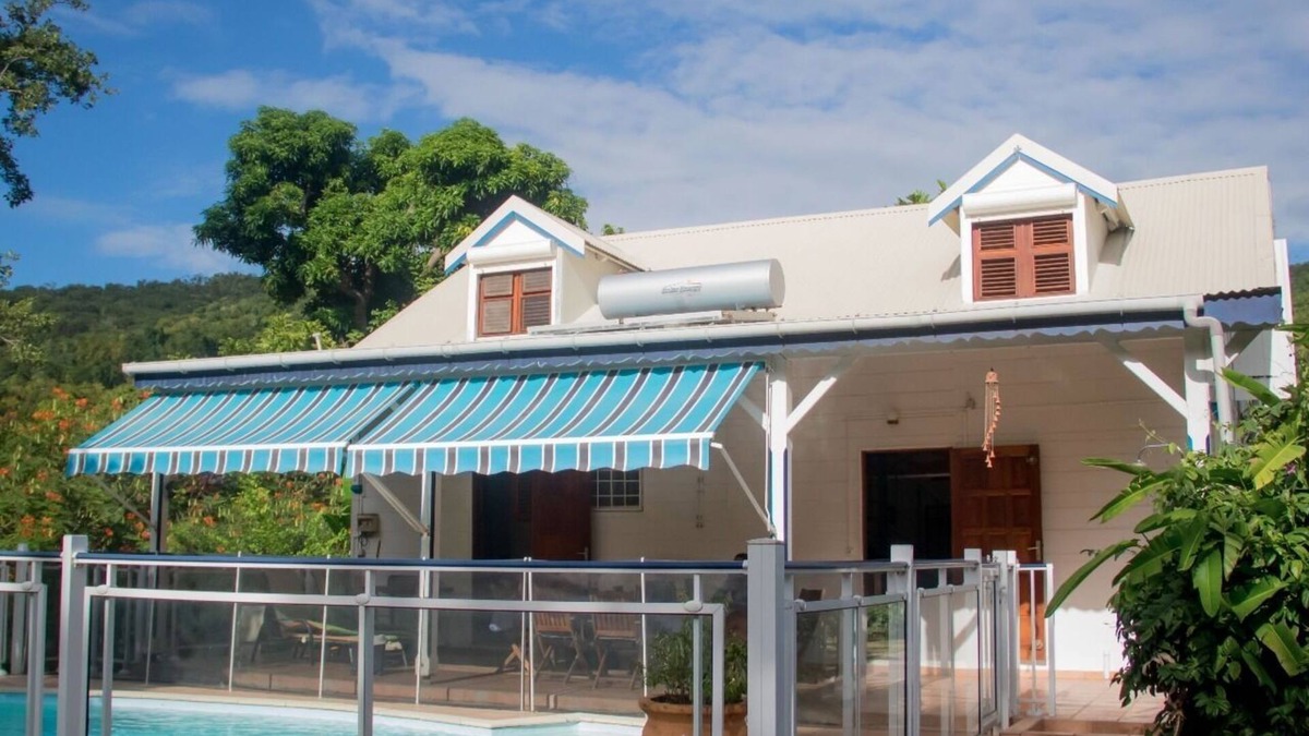 Pointe-Noire Villa | Villa Les Gallières, Creole wood house close to the Caribbean beach