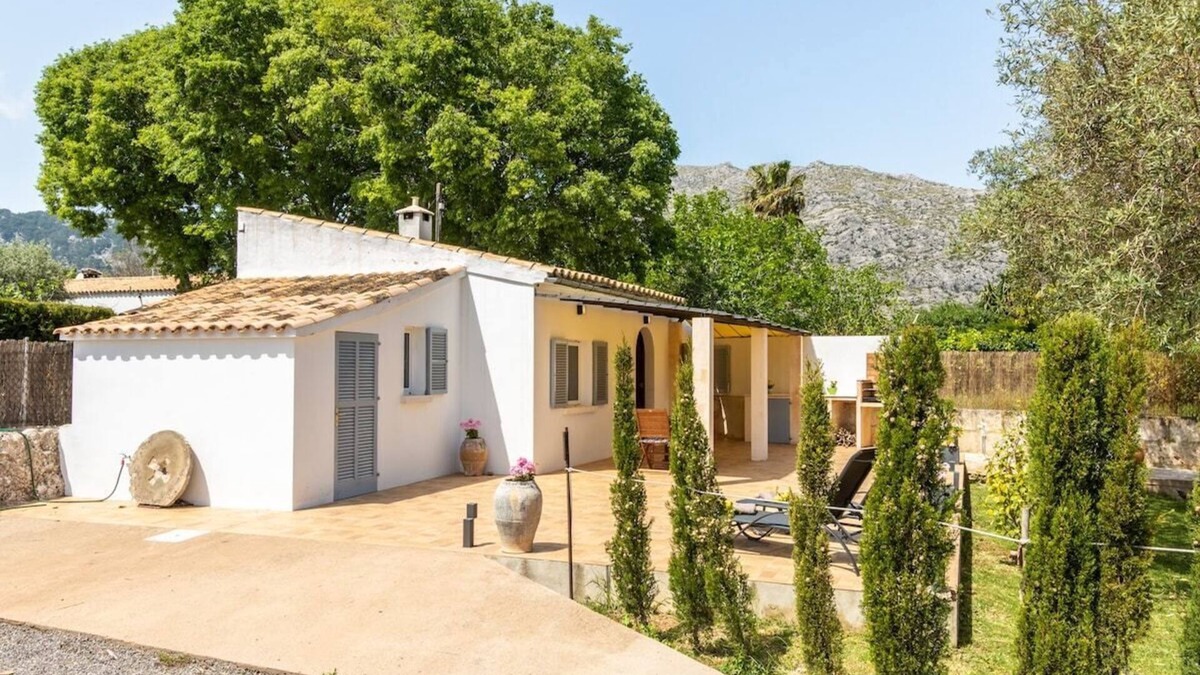 Pollensa Villa | Villa Les oliveres petit By home villas 360