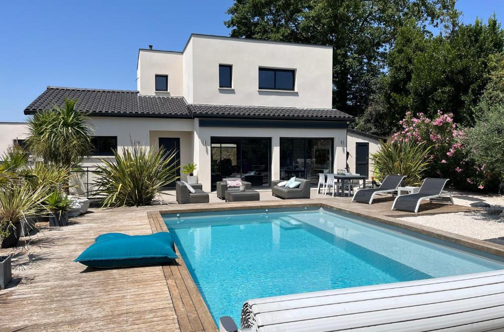 Flourens Villa | Villa Les Palmiers