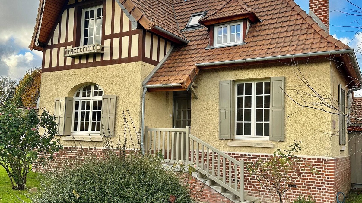Offranville House | Villa Les Roses House sleeps 5