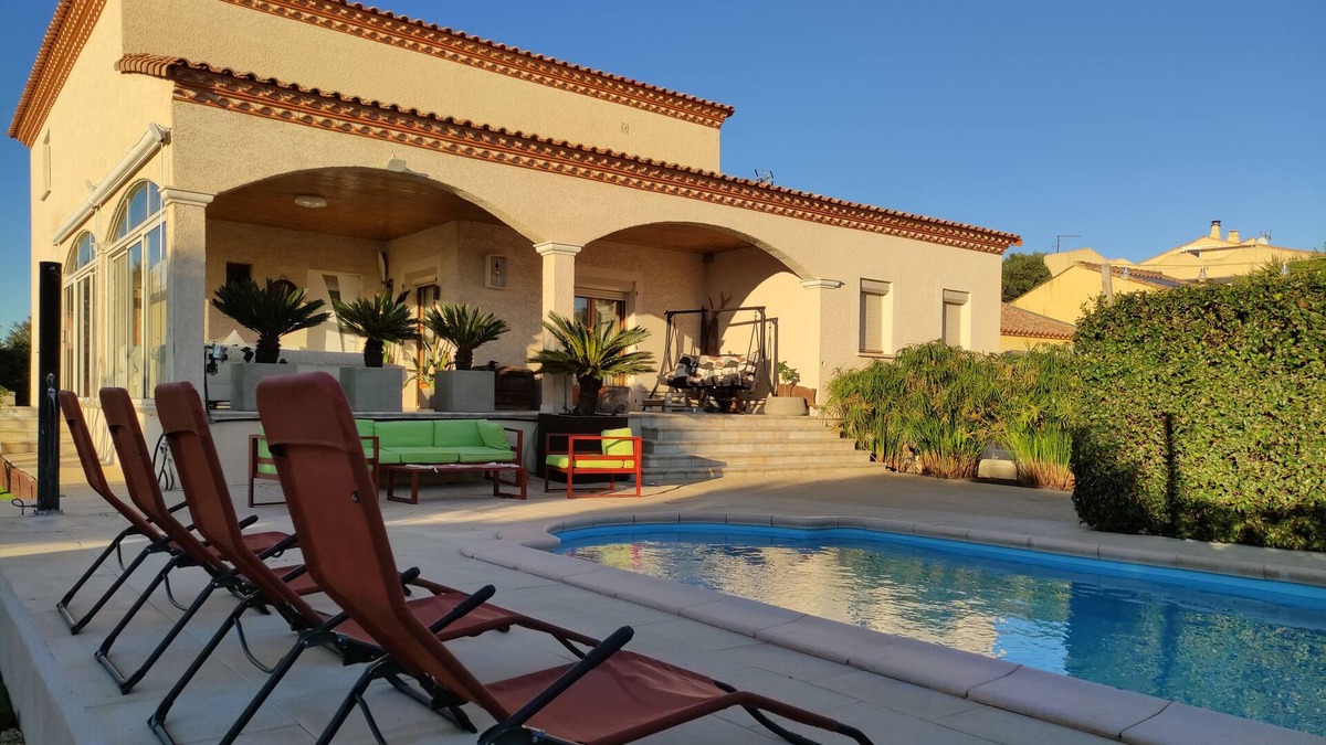 Loupian Villa | VILLA LES TROIS OLIVIERS