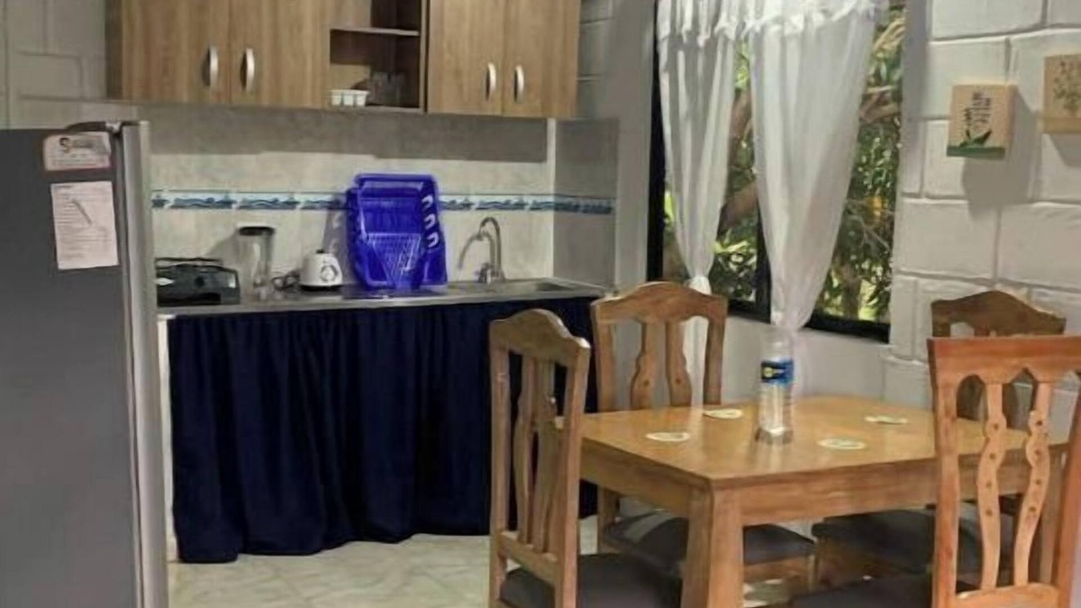 Mosquera Apartment | VILLA LILIA APARTMENTS 201