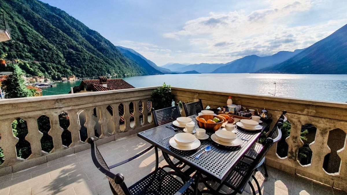 Argegno Apartment | Villa Limone Apartment– Argegno lake Como